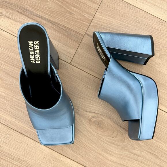 BADGLEY MISCHKA blue metallic LOFTY platform heels / size 7.5 - Picture 3 of 6